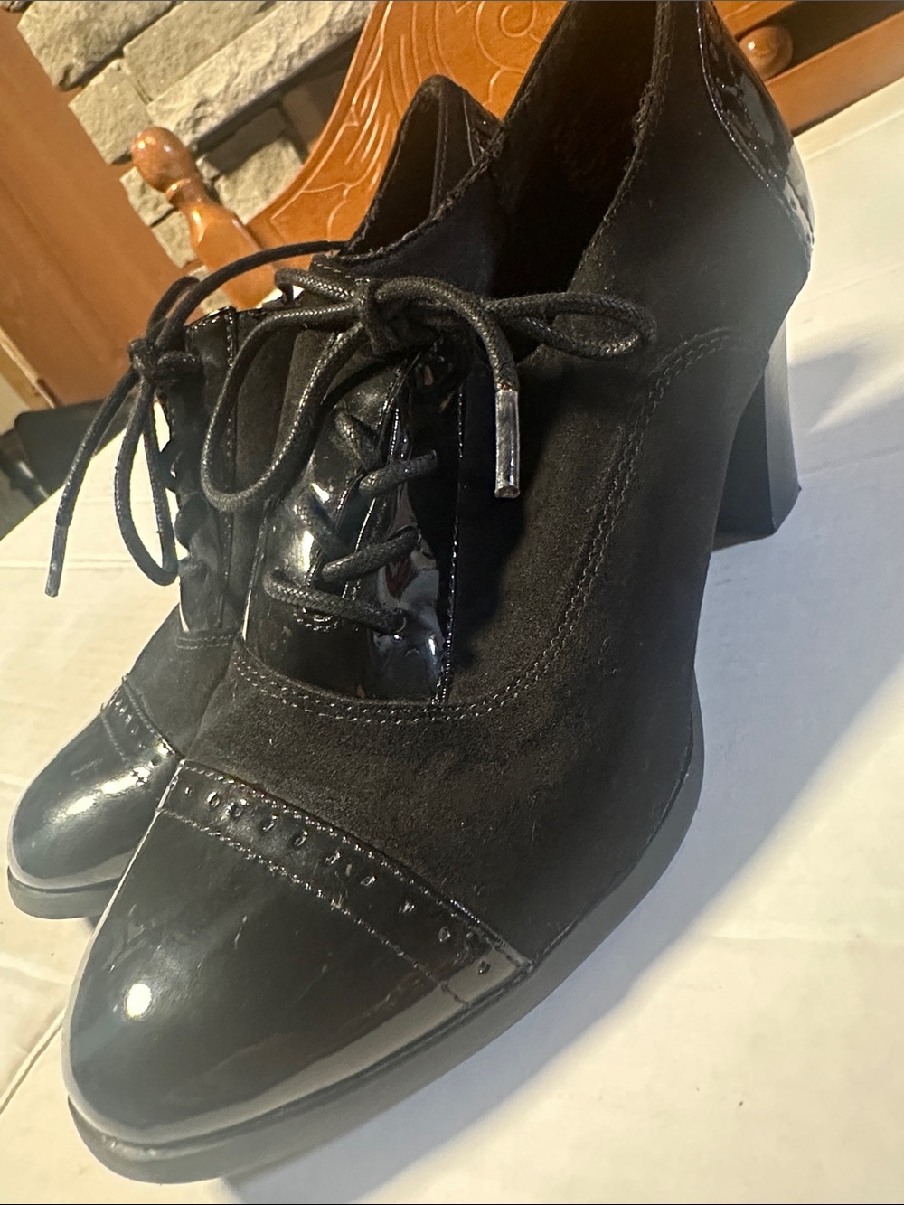 dexflex comfort Black Lace-Up Block Heel Oxford